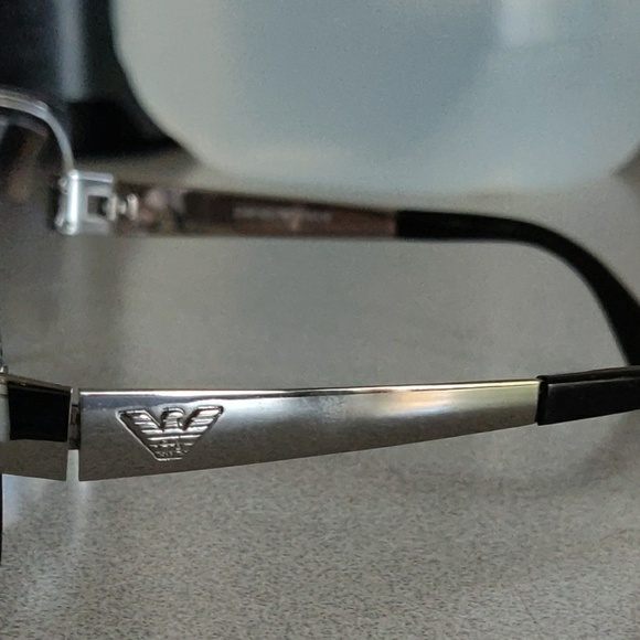 Grey Sunglasses - Picture 3 of 5